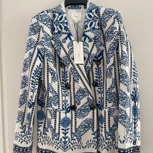 A loves a Jacket NEW